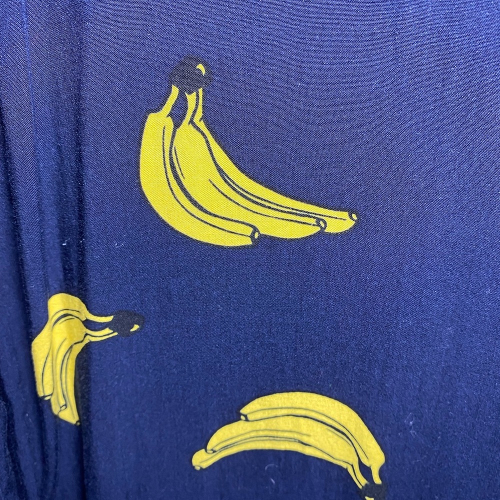 CL Goodfellow&Co banana print short sleeve top